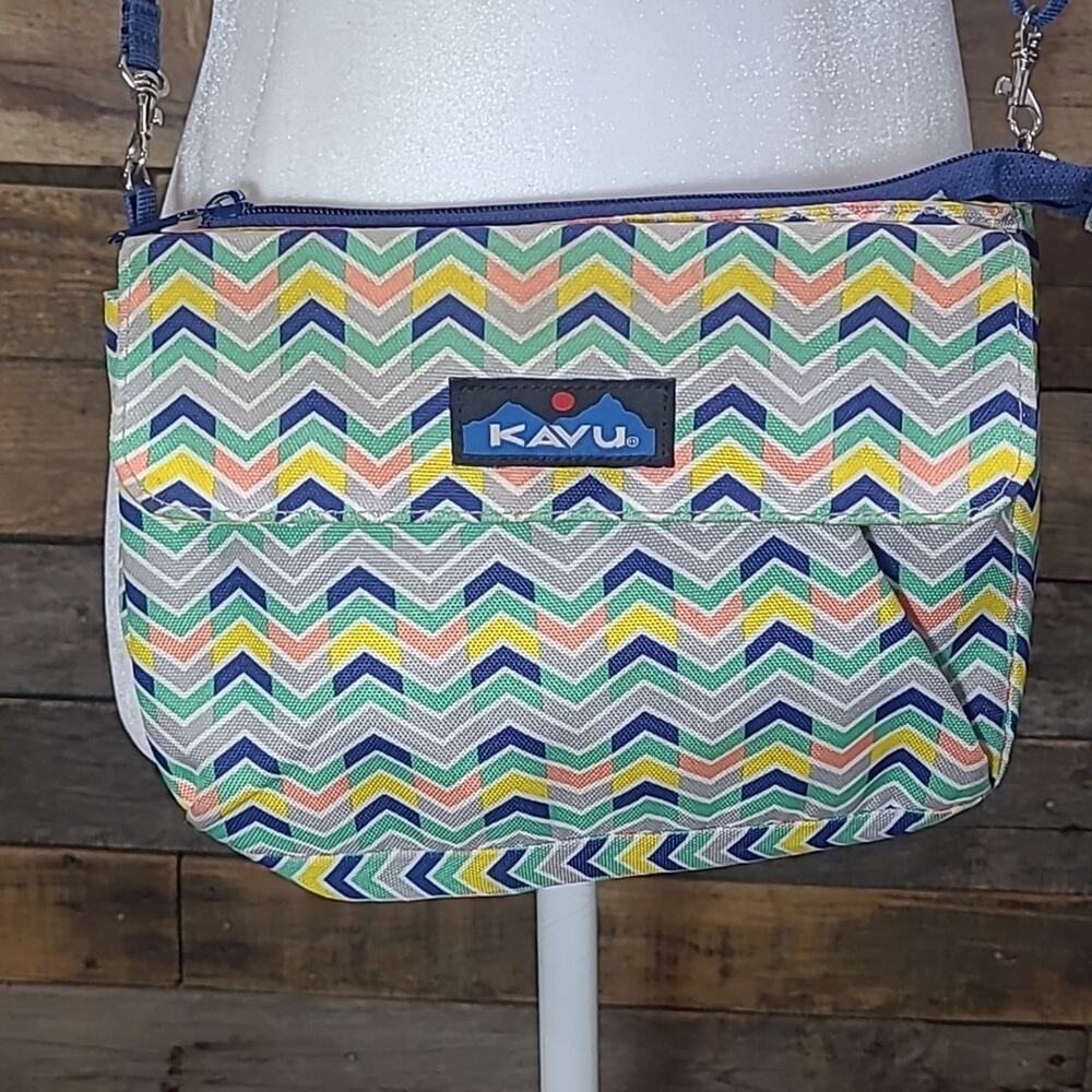 Kavu Mini Crossbody Bag Zig Zag Chevron Arrows Multicolor Purse